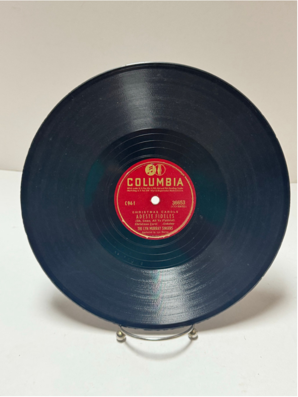 Columbia Shellac 78 Rpm Record Christmas Carols by The Lyn Murray Singers